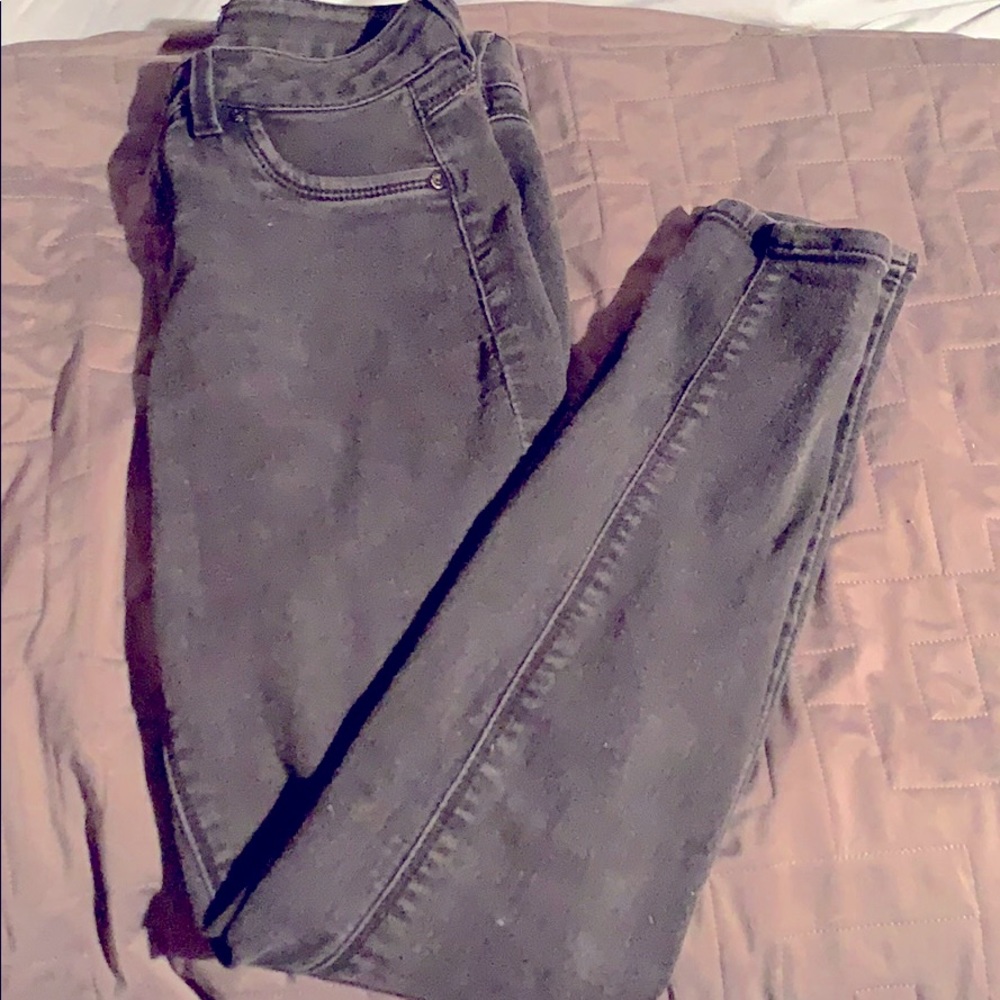 Blue Spice size 3 Black wash skinny jeans
